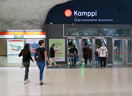 Kampin metroaseman rullaportaat, foto: hel.fi